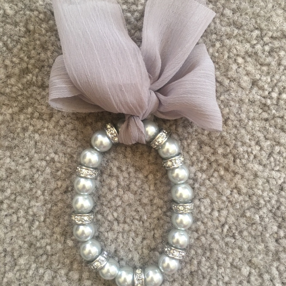 Grey Pearl Bracelet with Bow